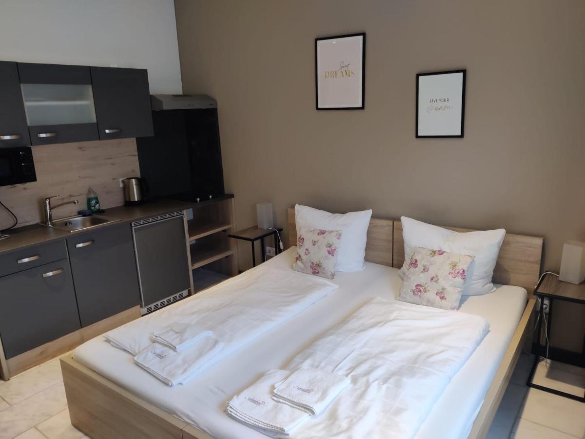 Landhotel Mariensaeule Wernstein am Inn Kültér fotó