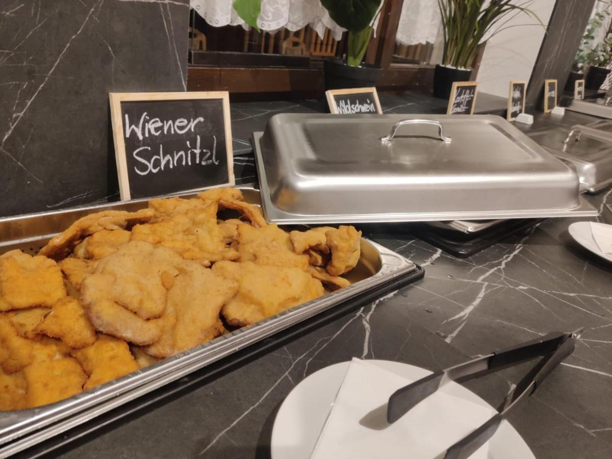 Landhotel Mariensaeule Wernstein am Inn Kültér fotó